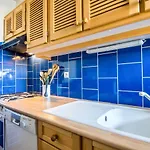 Galiote-10 By Interhome
