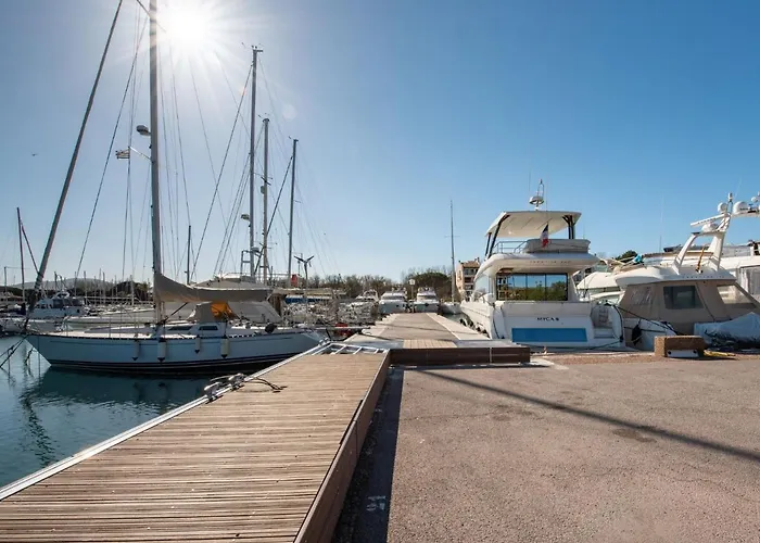 Galiote-10 By Interhome شقة La Foux (Var)